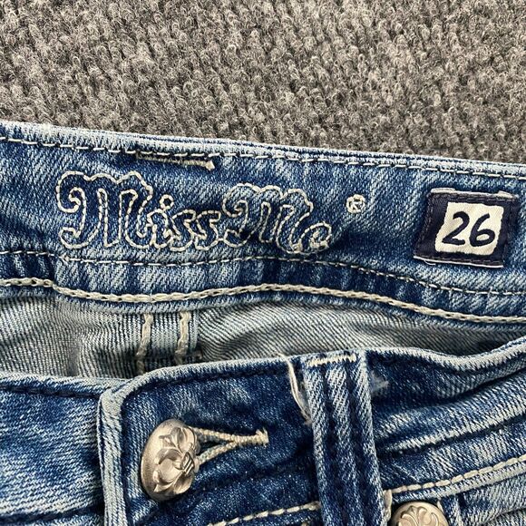 Miss Me Jeans Womens 26 Blue Capri Mid Rise Embroidered Flap Pockets Ladies - Picture 7 of 12